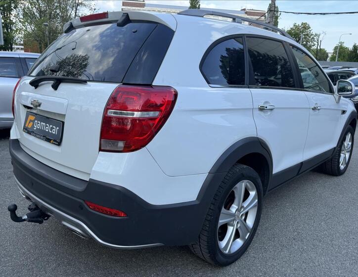 Chevrolet Captiva 10