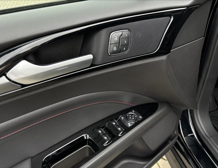 Ford Mondeo 20