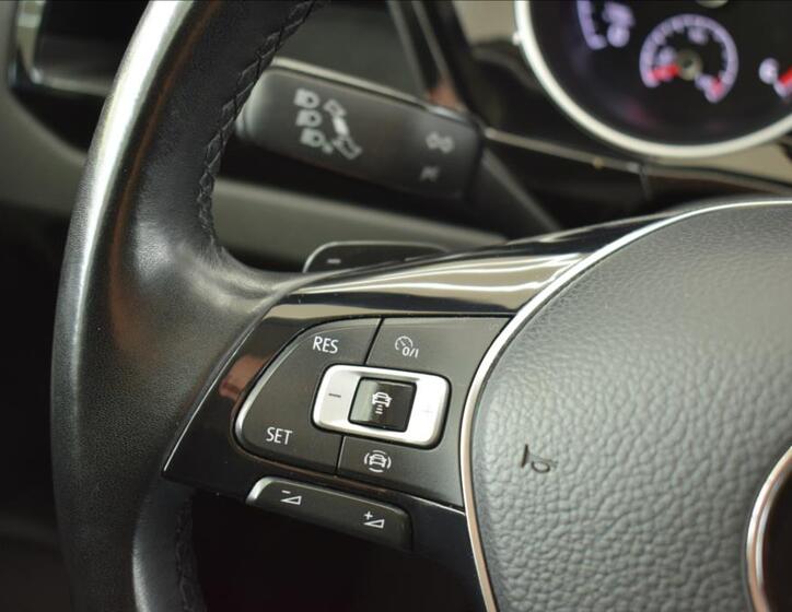 Volkswagen Touran 31