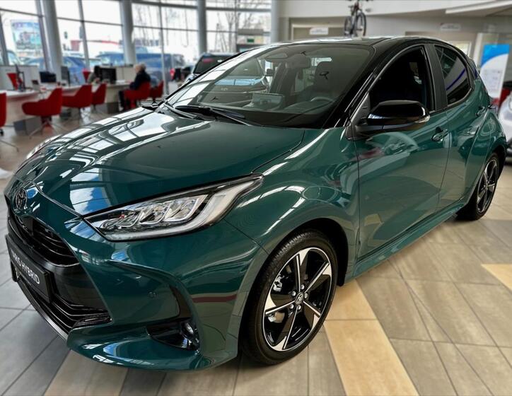 Toyota Yaris 4