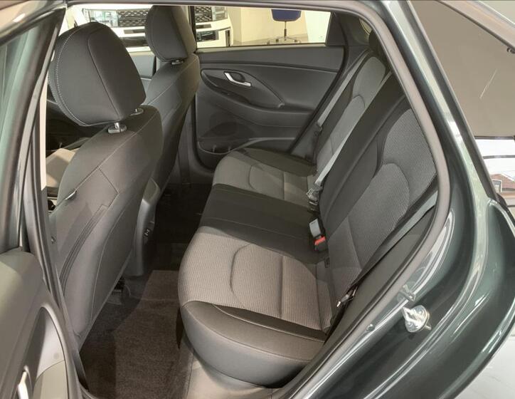Hyundai i30 11