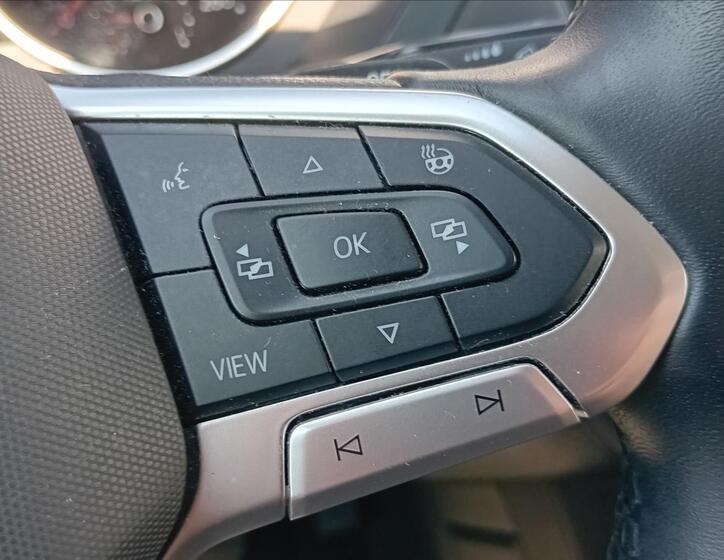 Volkswagen Tiguan 17
