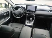 Toyota RAV4 8