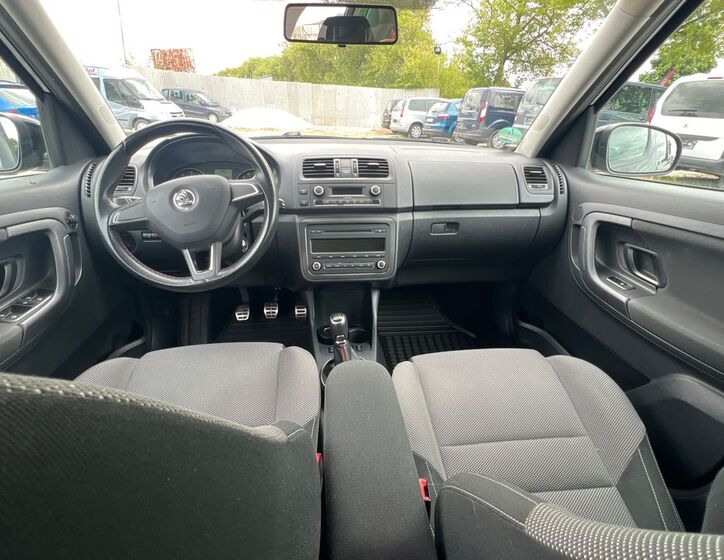 Škoda Roomster 8