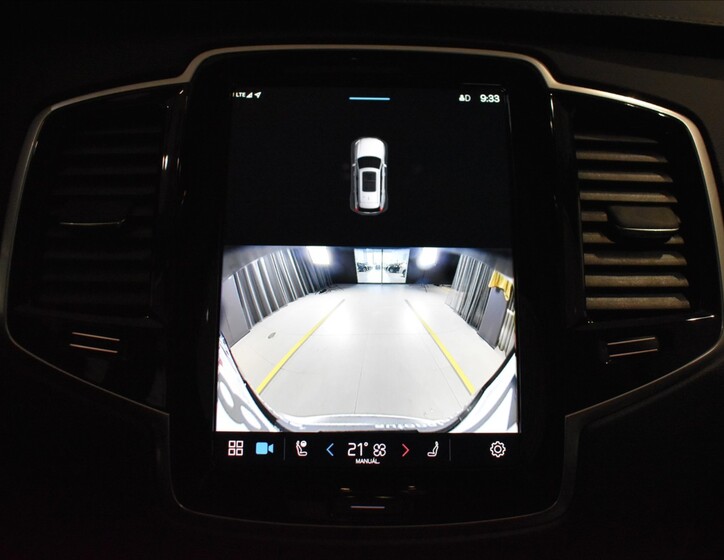 Volvo XC90 23