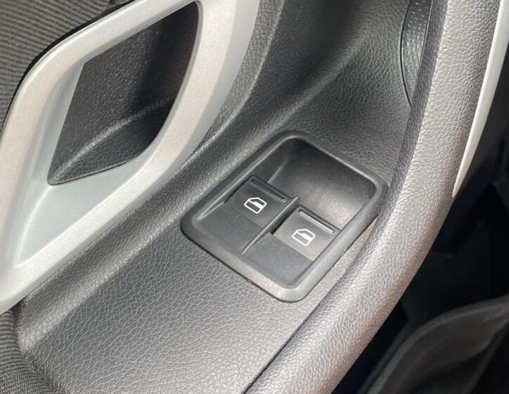 Škoda Roomster 23