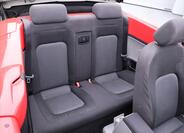 Volkswagen New Beetle 18