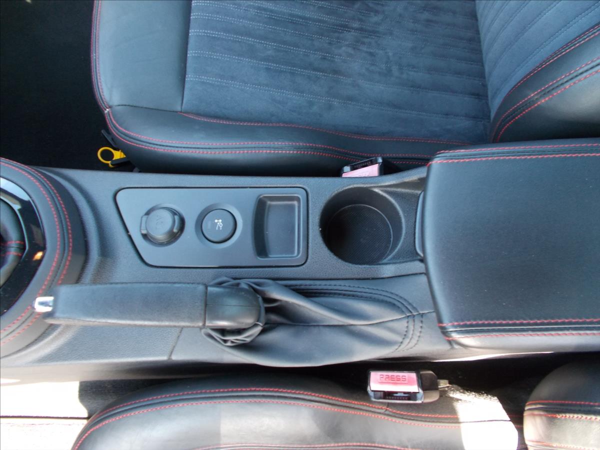 Peugeot RCZ