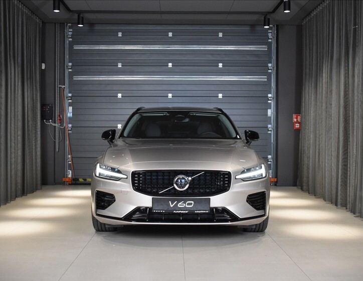 Volvo V60 7