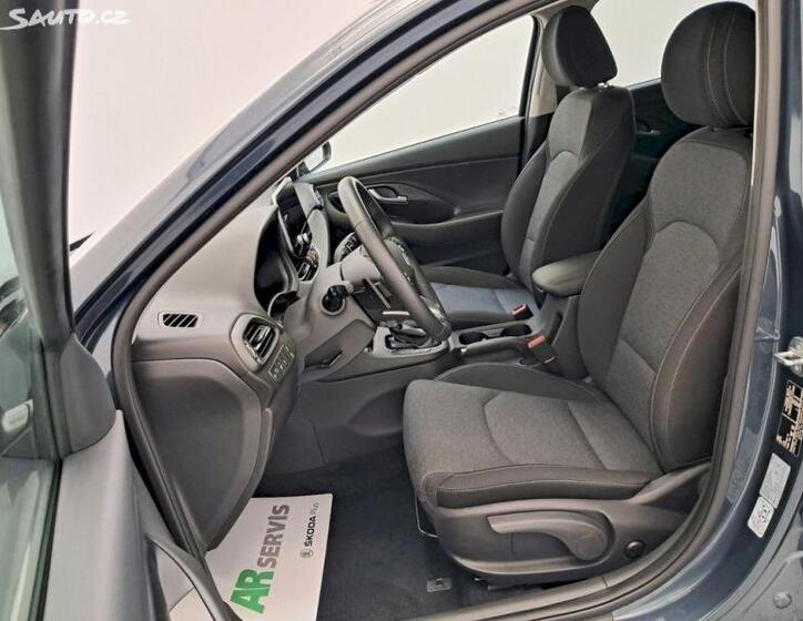 Hyundai i30 14