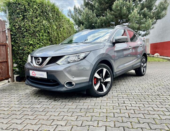 Nissan Qashqai 1