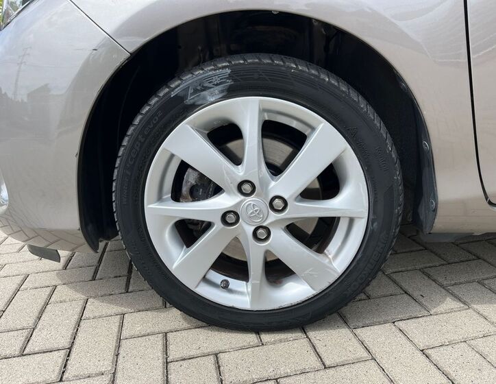 Toyota Yaris 31