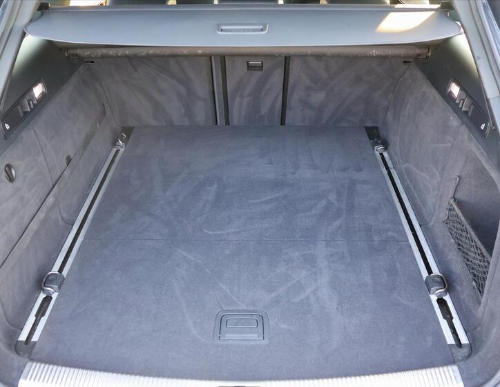 Audi A6 10