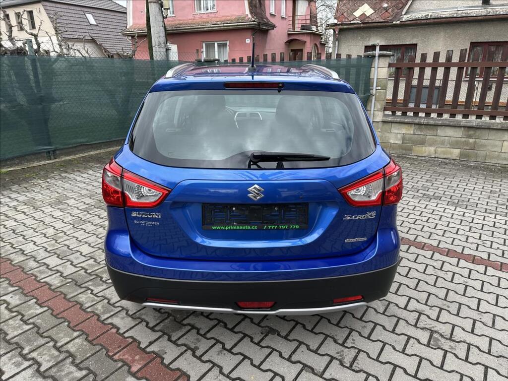Suzuki SX4 S-Cross 4