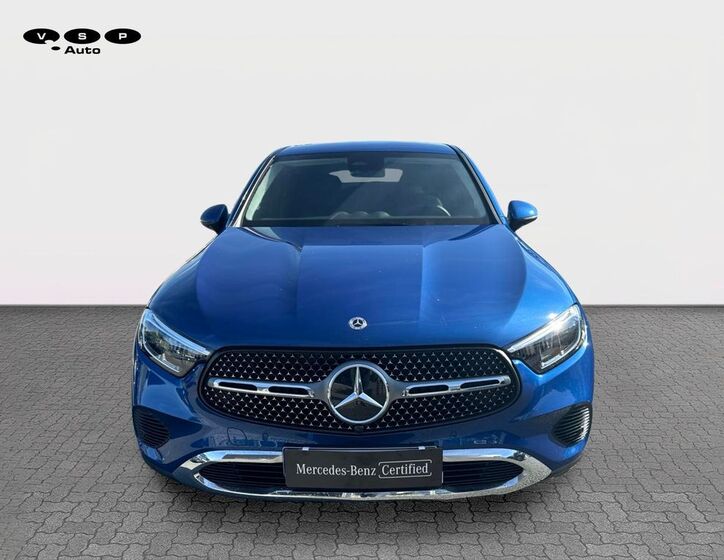Mercedes-Benz GLC 8