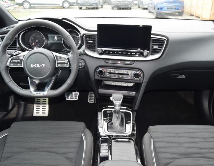 KIA ProCeed 5