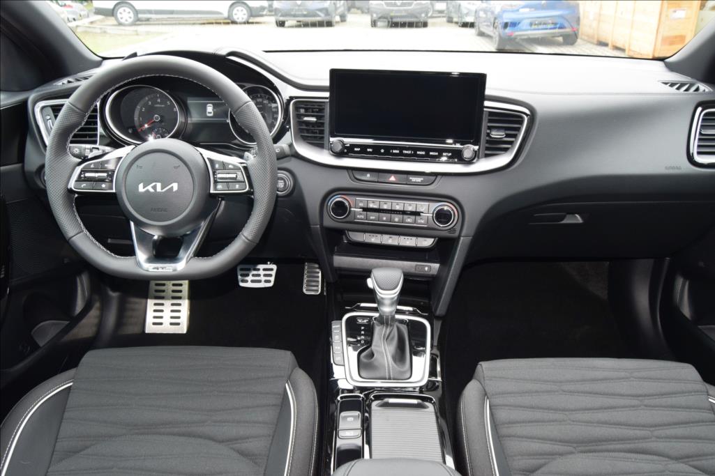 KIA ProCeed