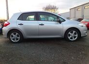 Toyota Auris 7