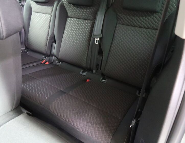 Toyota ProAce 11