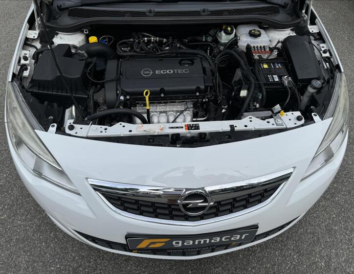 Opel Astra 14