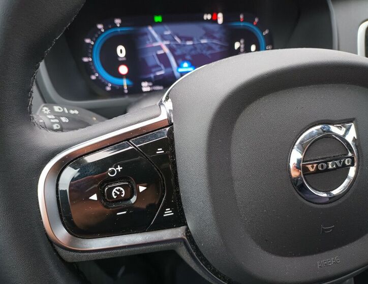 Volvo XC90 21