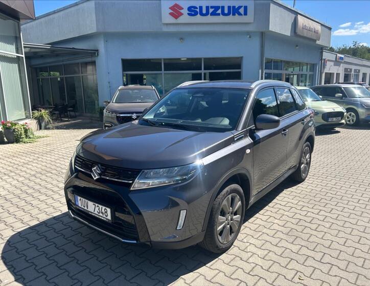 Suzuki Vitara 1