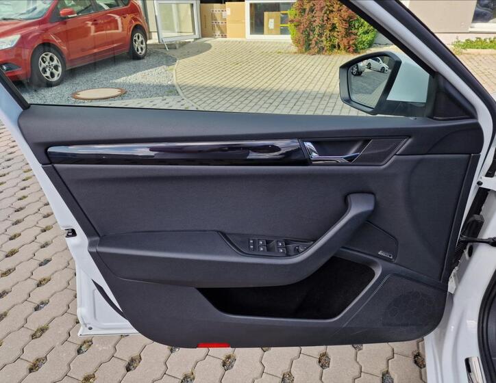 Škoda Superb 38