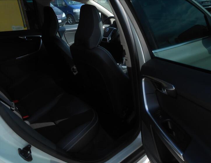 Volvo XC60 18
