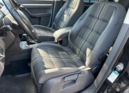 Volkswagen Touran 9