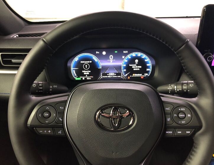 Toyota RAV4 15