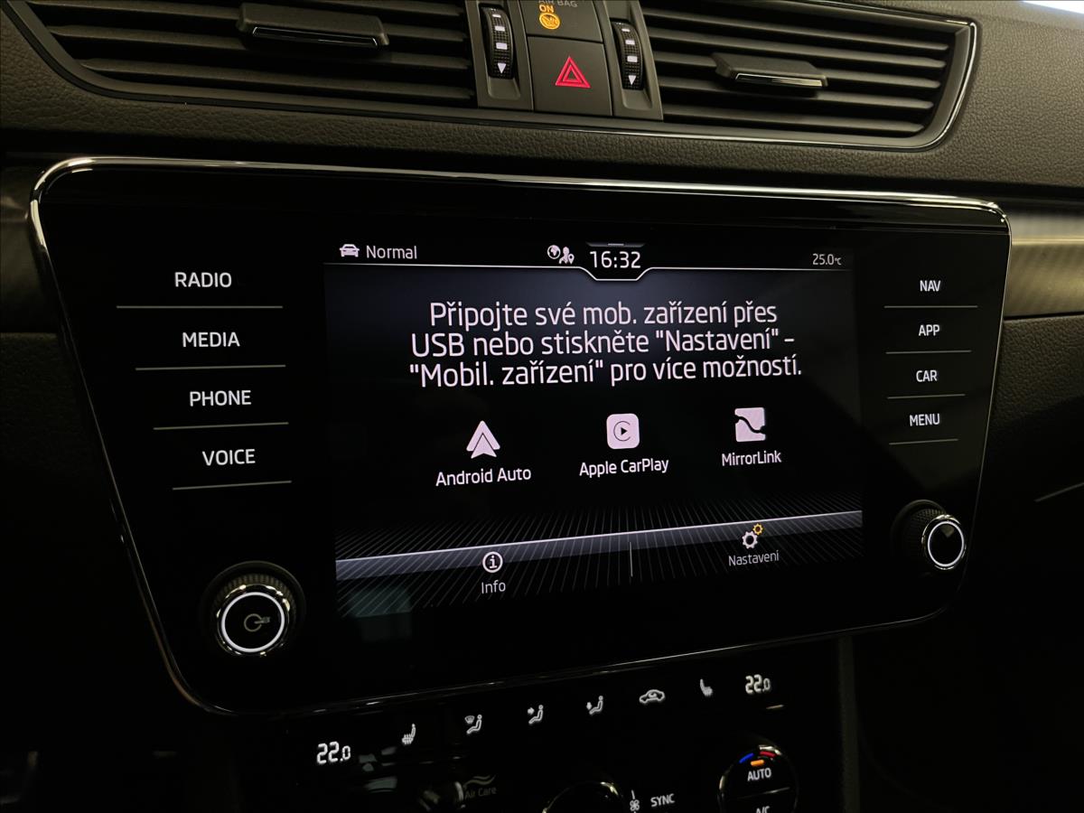 Škoda Superb