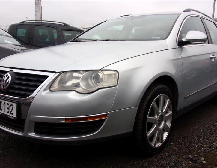 Volkswagen Passat 1