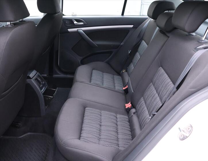Škoda Octavia 13