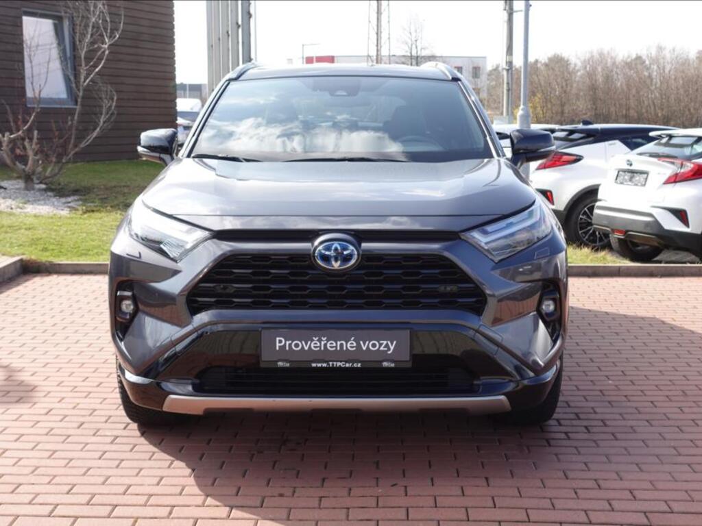 Toyota RAV4 2