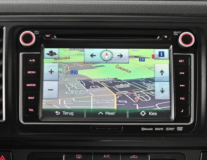 Volkswagen Transporter 18