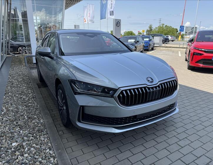Škoda Superb 2