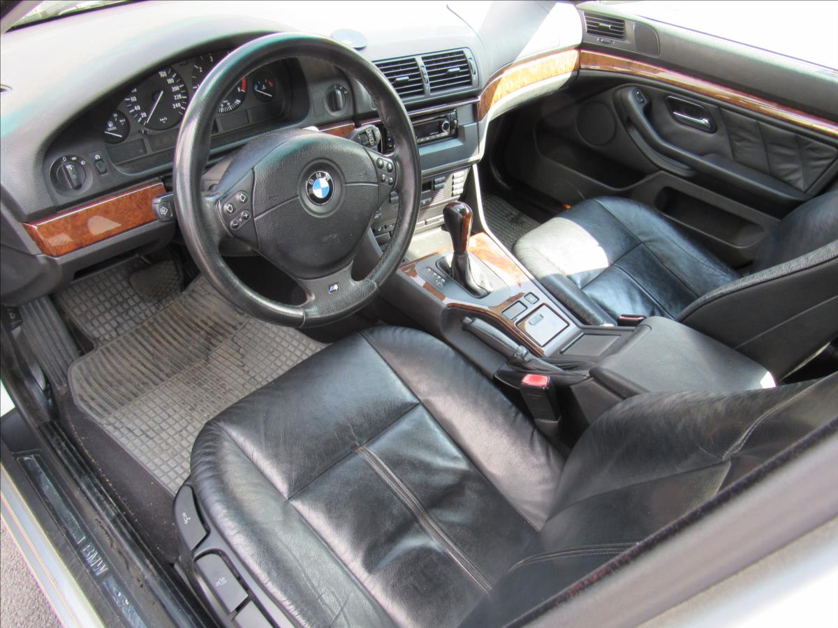 BMW Řada 5