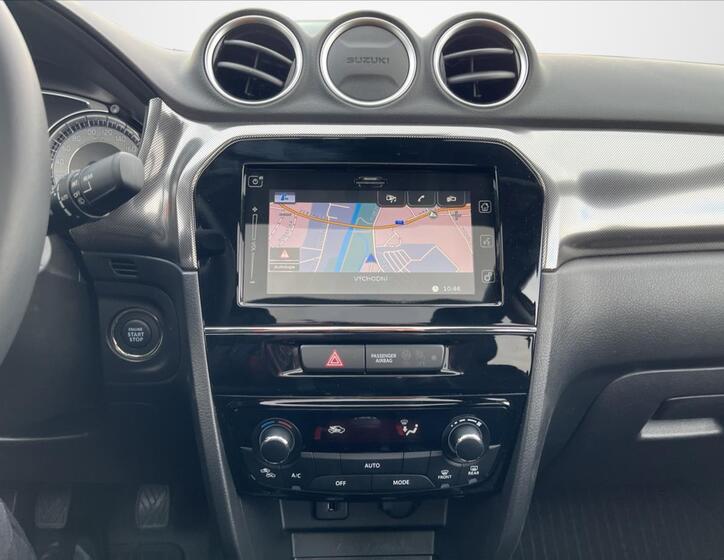 Suzuki Vitara 15