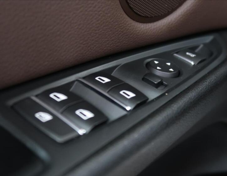 BMW X5 16