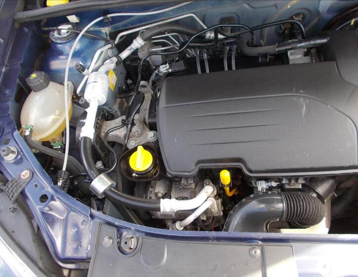 Dacia Sandero 25