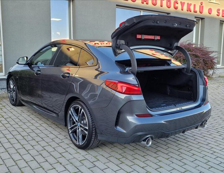 BMW Řada 2 40