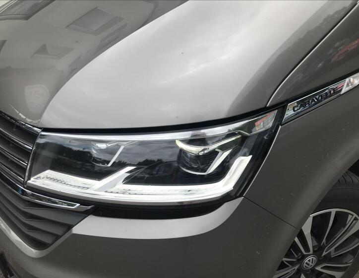 Volkswagen Caravelle 4