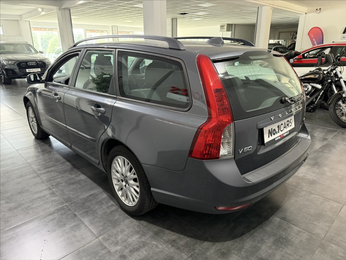 Volvo V50