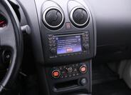 Nissan Qashqai 25