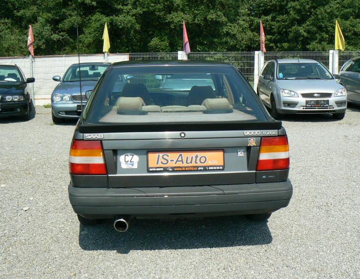 Saab 9000 4