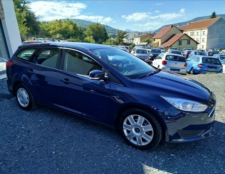 Ford Focus 8