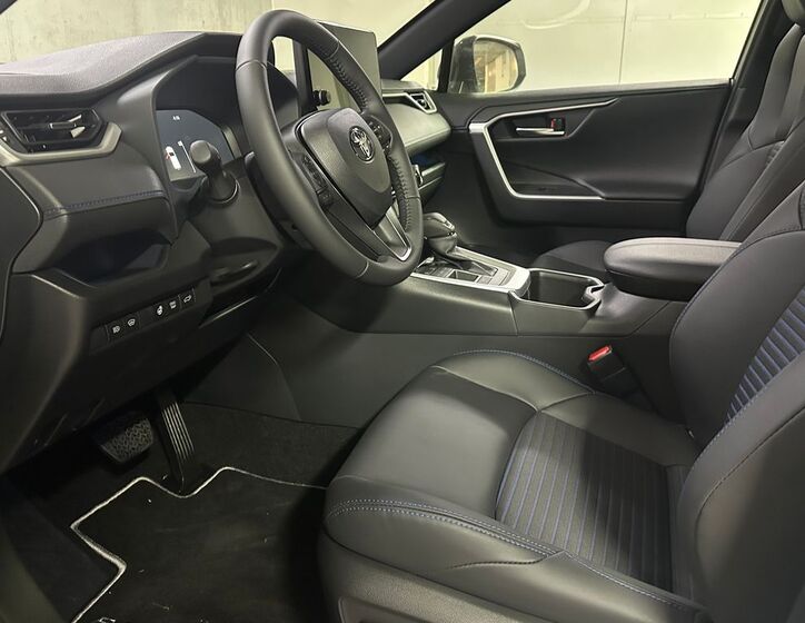 Toyota RAV4 9