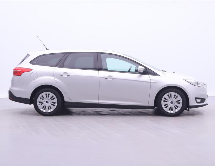 Ford Focus 8