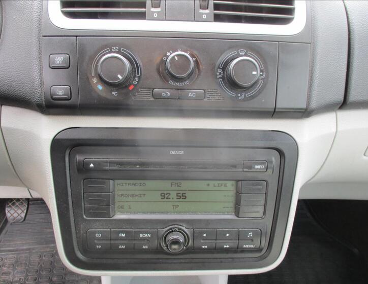 Škoda Roomster 16
