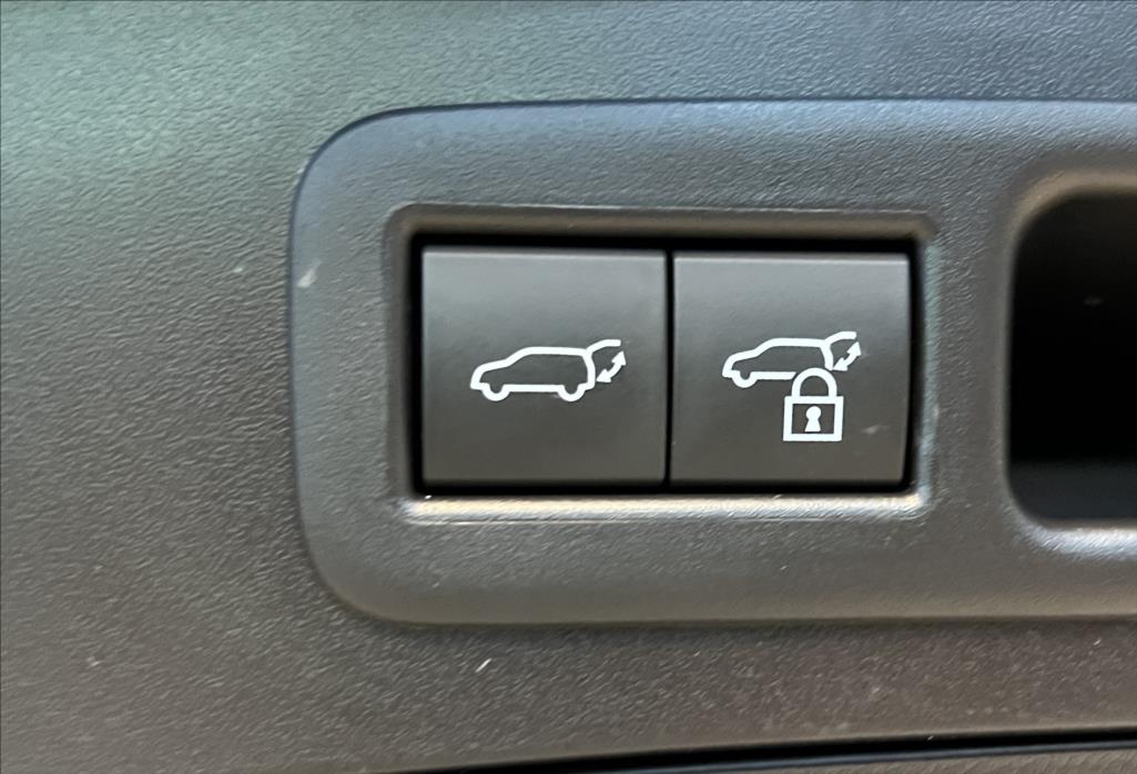 Lexus UX 300h